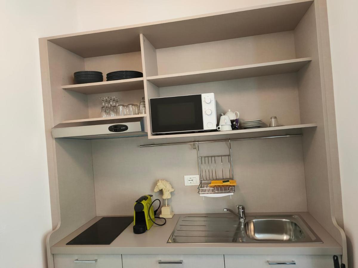 Iris Ar Holiday-Home Peschiera del Garda Eksteriør bilde