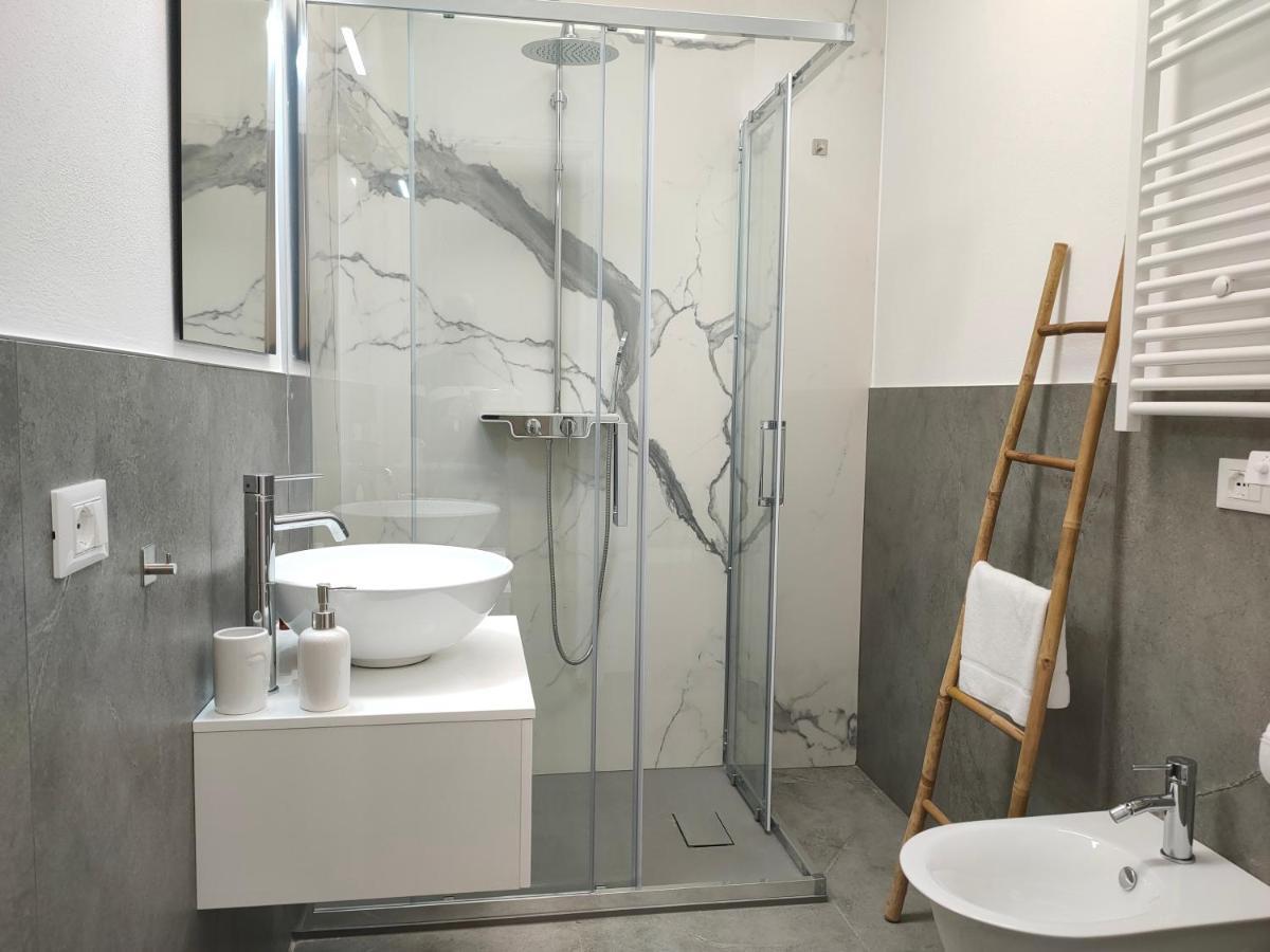Iris Ar Holiday-Home Peschiera del Garda Eksteriør bilde